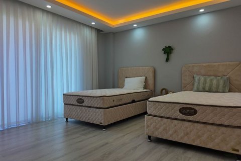 Villa for sale  in Kestel, Bursa, Turkey, 5 bedrooms, 340m2, No. 217356 – photo 12