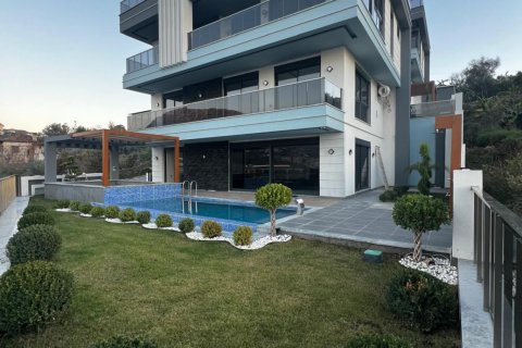 ویلا در  Alanya ، ترکیه 6 خوابه ، 360 متر مربع.  شماره 217358 - 22