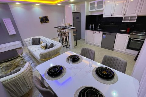 2+1 Lägenhet i Mahmutlar, Antalya, Turkiet Nr. 216006 - 7