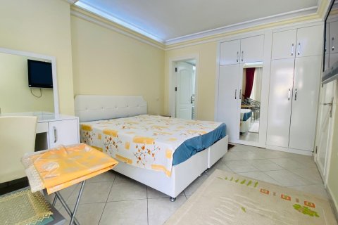 Продажа квартиры  в Оба, Анталье, Турция 3+1, 190м2, №215335 – фото 23