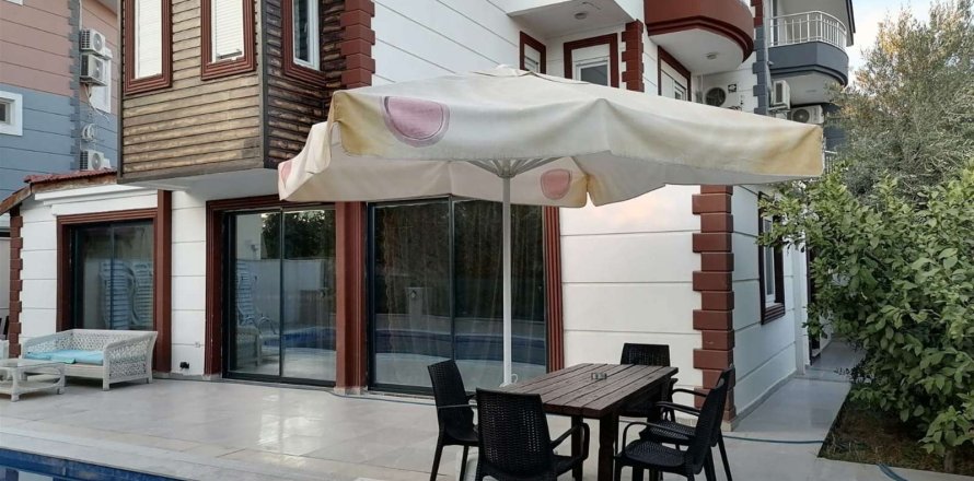 Villa 4+1 Belek, Antalya, Türkiye №232749