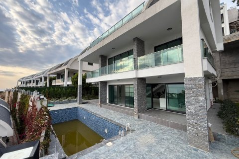 4+1 Villa  i Alanya, Antalya, Tyrkia Nr. 217944 - 23
