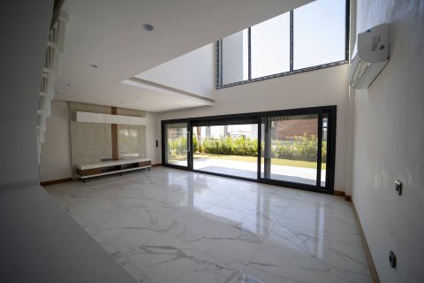 Villa for sale in Kusadasi, Aydin, Turkey, 3 bedrooms, 145m2, No. 228552 – photo 17