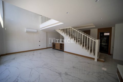 Villa for sale in Kusadasi, Aydin, Turkey, 3 bedrooms, 145m2, No. 228553 – photo 16