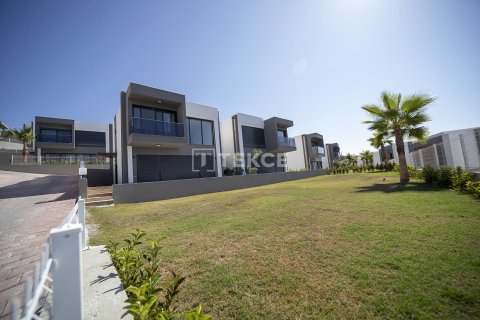 Villa for sale in Kusadasi, Aydin, Turkey, 3 bedrooms, 145m2, No. 228553 – photo 7