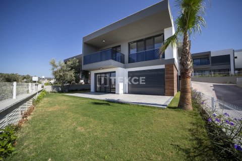 Villa for sale in Kusadasi, Aydin, Turkey, 3 bedrooms, 145m2, No. 228553 – photo 2