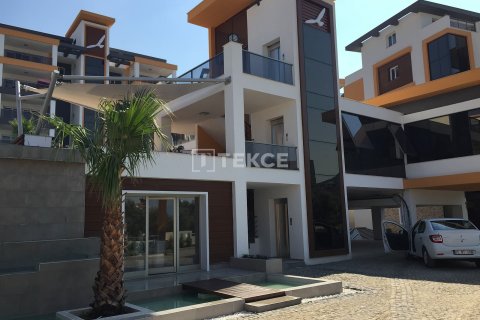 6+1 Takleilighet i Kusadasi, Aydin, Tyrkia Nr. 228549 - 4