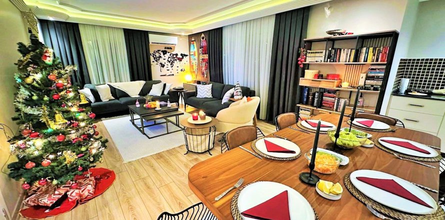 2+1 Apartment  in Oba, Antalya, Turkey No. 217526