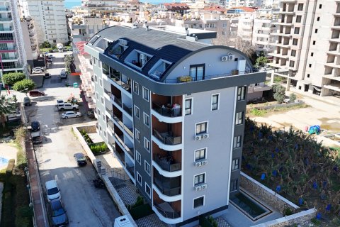 3+1 Lägenhet i Mahmutlar, Antalya, Turkiet Nr. 237773 - 2