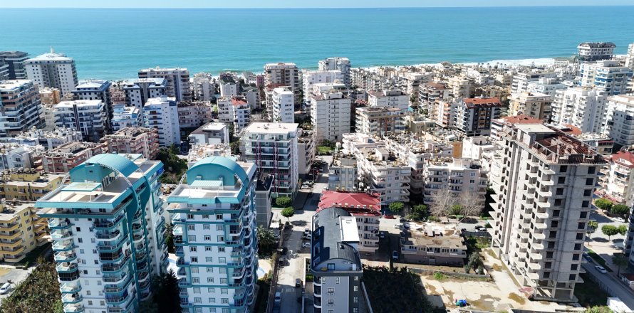 3+1 Lägenhet i Mahmutlar, Antalya, Turkiet Nr. 237773