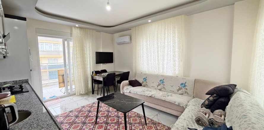 1+1 Apartment  in Alanya, Antalya, Turkey No. 216519
