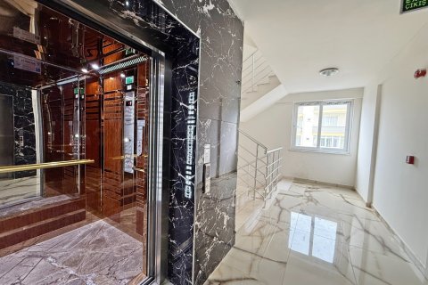 Apartment for rent  in Alanya, Antalya, Turkey, 1 bedroom, 65m2, No. 216519 – photo 7