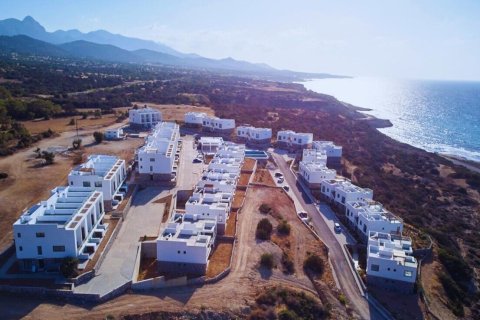 Продажа квартиры  в Татлису, Фамагусте, Северный Кипр 2+1, 145м2, №214583 – фото 1