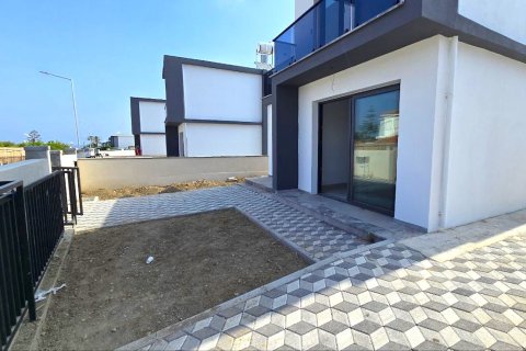 4+1 Villa  i Alsancak, Girne,  Nr. 214584 - 2