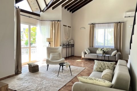 Villa for sale in Famagusta, Northern Cyprus, 200m2, No. 212389 – photo 1