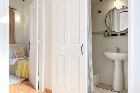 Villa for sale in Famagusta, Northern Cyprus, 200m2, No. 212389 – photo 28