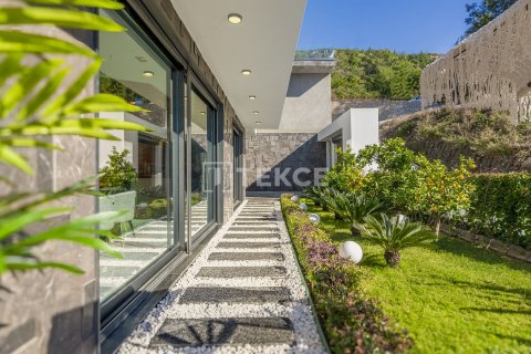 ویلا در  Alanya ، ترکیه 3 خوابه ، 297 متر مربع.  شماره 221619 - 13