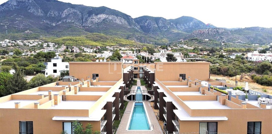 1+1 Apartment in Girne, Northern Cyprus No. 214833