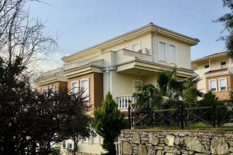 ویلا در  Incekum ، ترکیه 4 خوابه ، 190 متر مربع.  شماره 221891