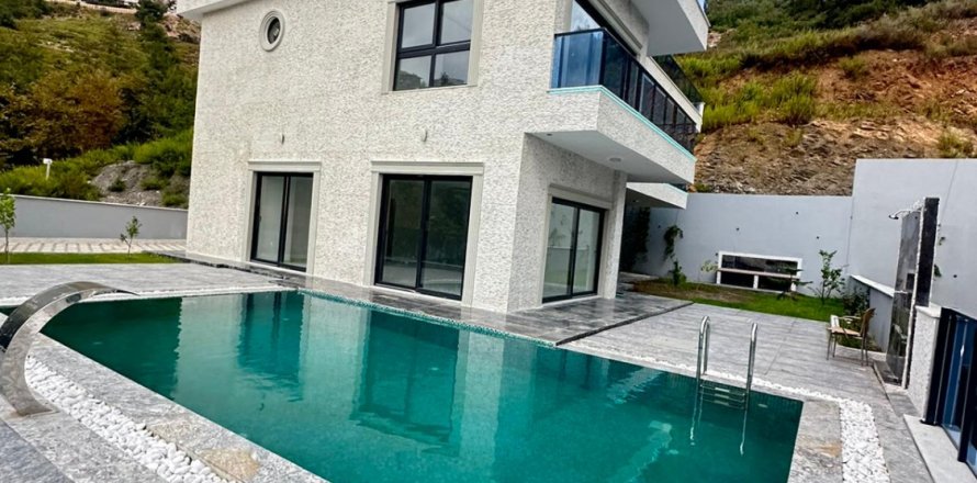 Villa  6+2  Alanya, Antalya, Türkiye №221890