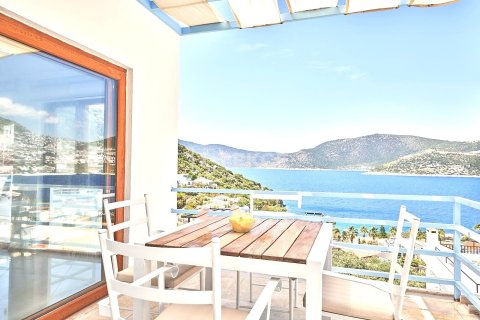 Продажа виллы  в Каше, Анталье, Турция 2+1, 140м2, №222233 – фото 2