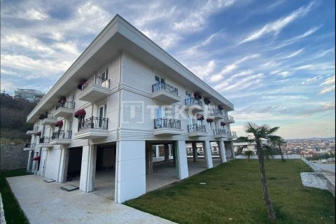 Daire  2+2  Sakarya, Türkiye №222237