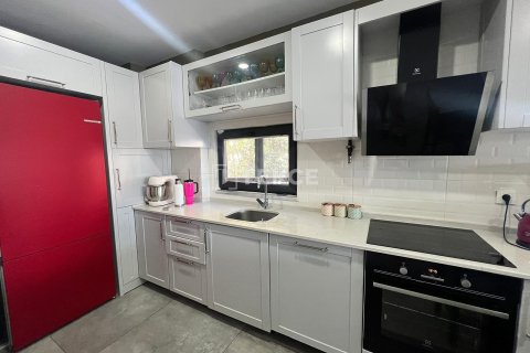 4+1 Villa  i Bueyuekcekmece, Istanbul, Tyrkia Nr. 222234 - 13