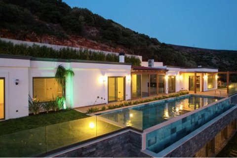 5+1 Villa  i Bodrum, Mugla, Tyrkiet Nr. 222758 - 4