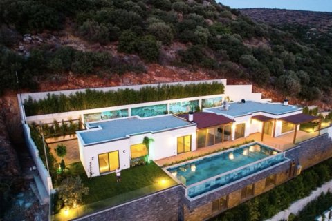 5+1 Villa  i Bodrum, Mugla, Tyrkiet Nr. 222758 - 3