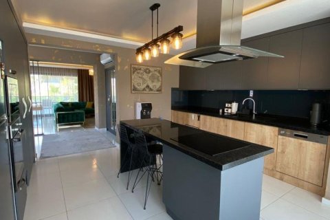 Продажа квартиры  в Каргыджаке, Аланье, Анталье, Турция 3 комн., 200м2, №225012 – фото 3