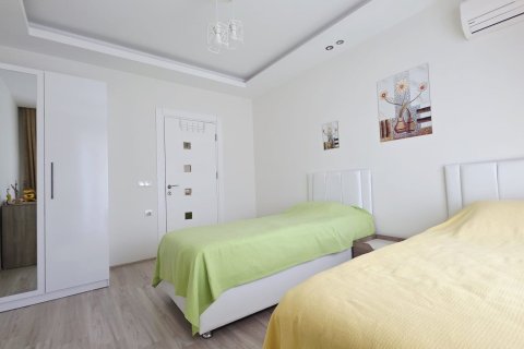 2+0 Lejlighed  i Mahmutlar, Antalya, Tyrkiet Nr. 225013 - 14