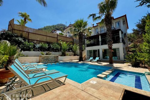 Villa  4+1  Ovacık, Muğla, Türkiye №232992