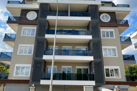 2+1 Wohnung  in Oba, Antalya, Türkei Nr. 231686