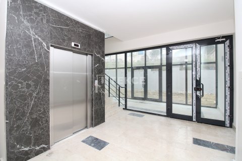 Продажа квартиры в Чинарджике, Ялове, Турция 1+1, 90м2, №214997 – фото 15