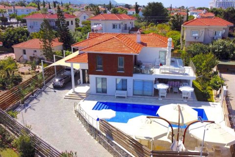 3+2 Villa i Alsancak, Girne, Nr. 214161 - 1