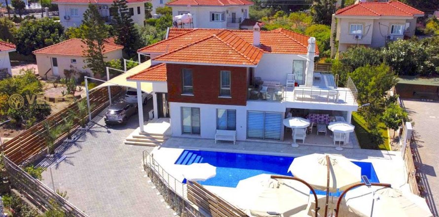 3+2 Villa i Alsancak, Girne, Nr. 214161