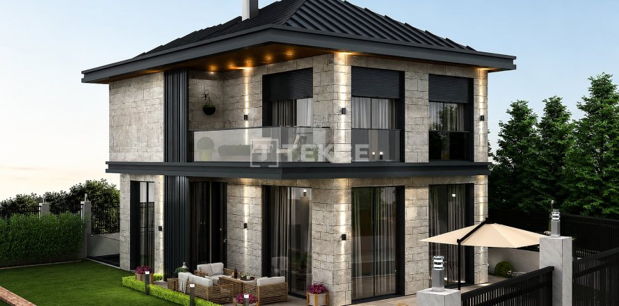 5+1 Villa  in Beykoz, Istanbul, Turkey No. 232298