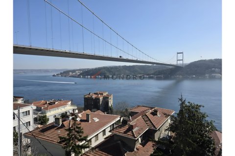 ویلا در Sariyer،  Istanbul ، ترکیه 3 خوابه ، 350 متر مربع.  شماره 225255