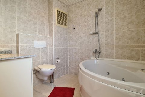 Apartment for sale  in Alanya, Antalya, Turkey, 4 bedrooms, 220m2, No. 218315 – photo 13