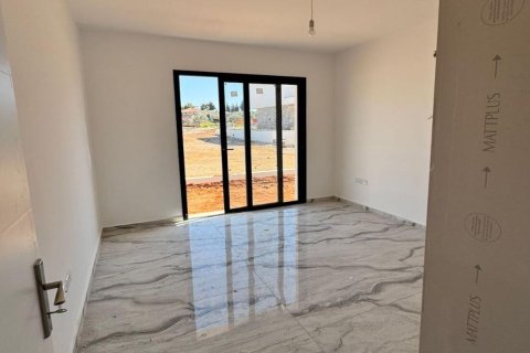 Продажа виллы  в Ени-Эренкое, Гюзельюрте, Северный Кипр 2+1, 160м2, №214692 – фото 2