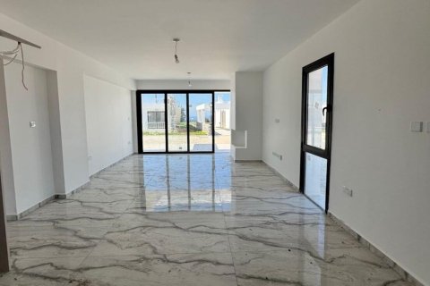 Продажа виллы  в Ени-Эренкое, Гюзельюрте, Северный Кипр 2+1, 160м2, №214692 – фото 11