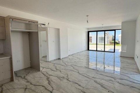 Продажа виллы  в Ени-Эренкое, Гюзельюрте, Северный Кипр 2+1, 160м2, №214692 – фото 8