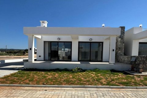 Продажа виллы  в Ени-Эренкое, Гюзельюрте, Северный Кипр 2+1, 160м2, №214692 – фото 13