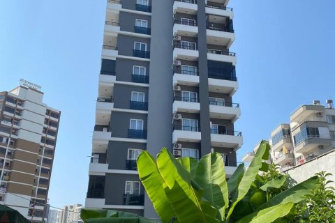 1+1 Apartment in Mersin, Turkey No. 230052