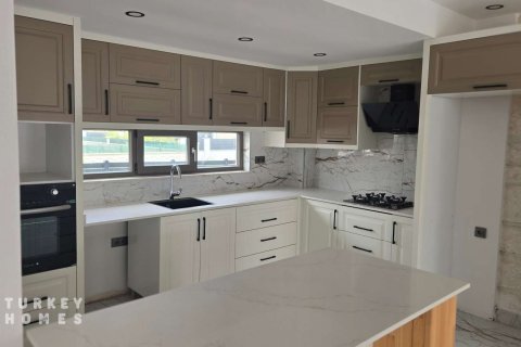 3+1 Villa in Belek, Antalya, Türkei Nr. 232752 - 7