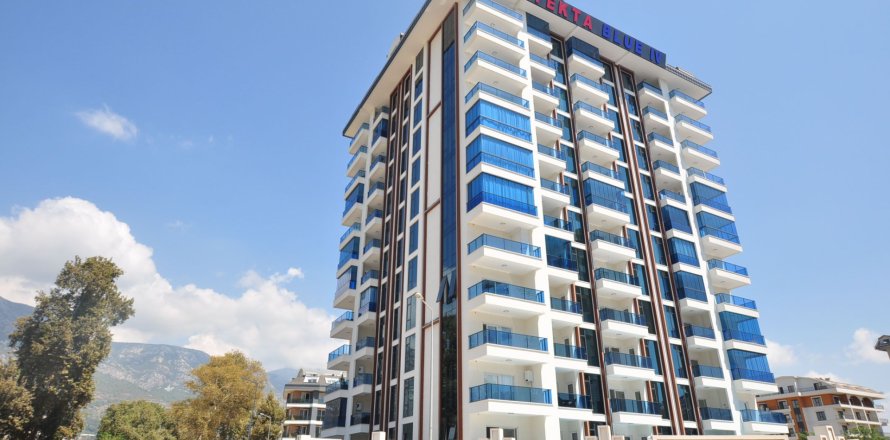 1+1 Apartment  in Mahmutlar, Antalya, Turkey No. 226107