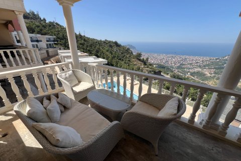 Продажа квартиры  в Аланье, Анталье, Турция 5 комн., 220м2, №224763 – фото 12