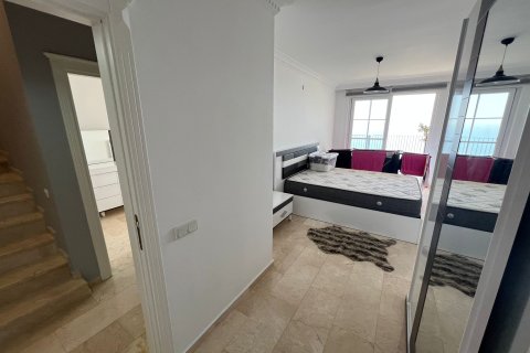 Продажа квартиры  в Аланье, Анталье, Турция 5 комн., 220м2, №224763 – фото 26