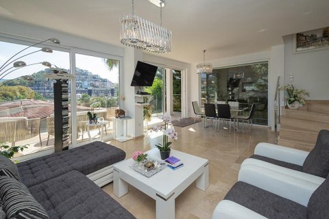 Villa for sale in Konakli, Antalya, Turkey, 3 bedrooms, 270m2, No. 228586 – photo 20