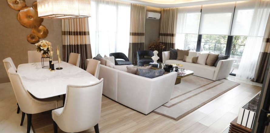 4+1 Leilighet i Istanbul, Tyrkia Nr. 233774